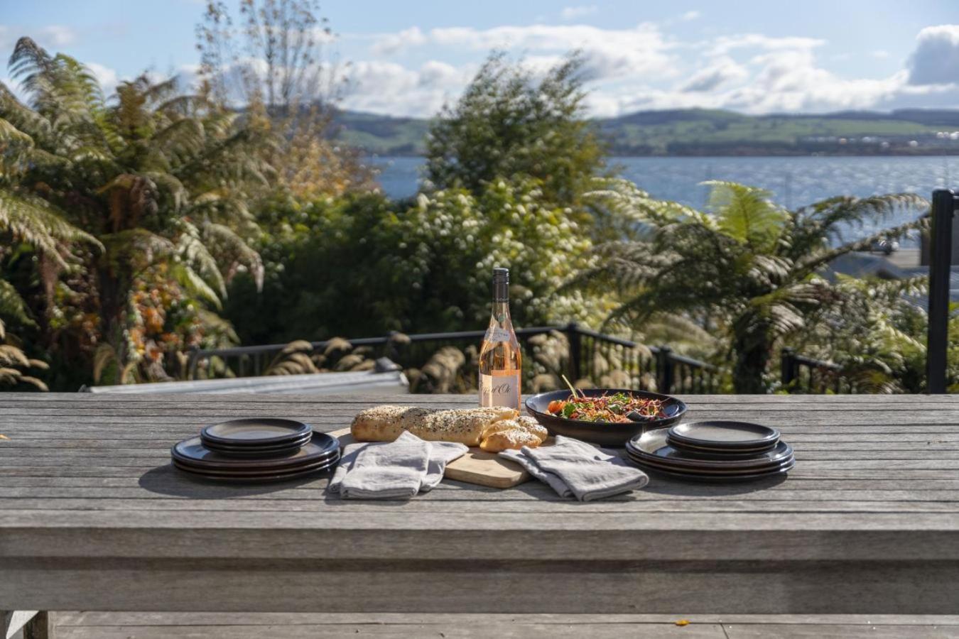 Bayview Lake Taupo Zewnętrze zdjęcie